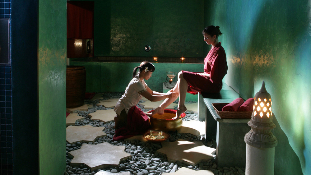 Woman getting treatment at Prana Spa Seminyak in Seminyak, Bali