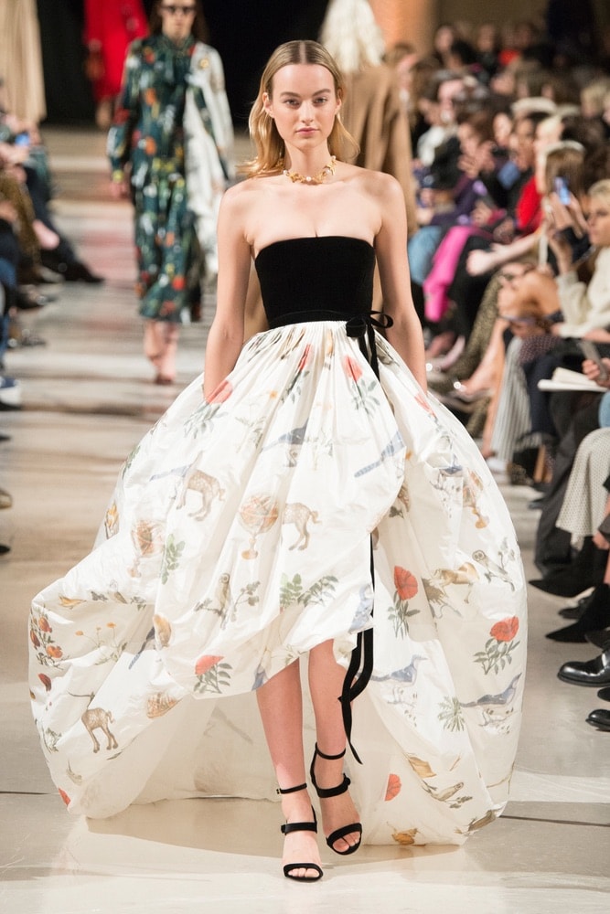 Maartje Verhoef walking for Oscar de la Renta's NYFW F/W 2018 show