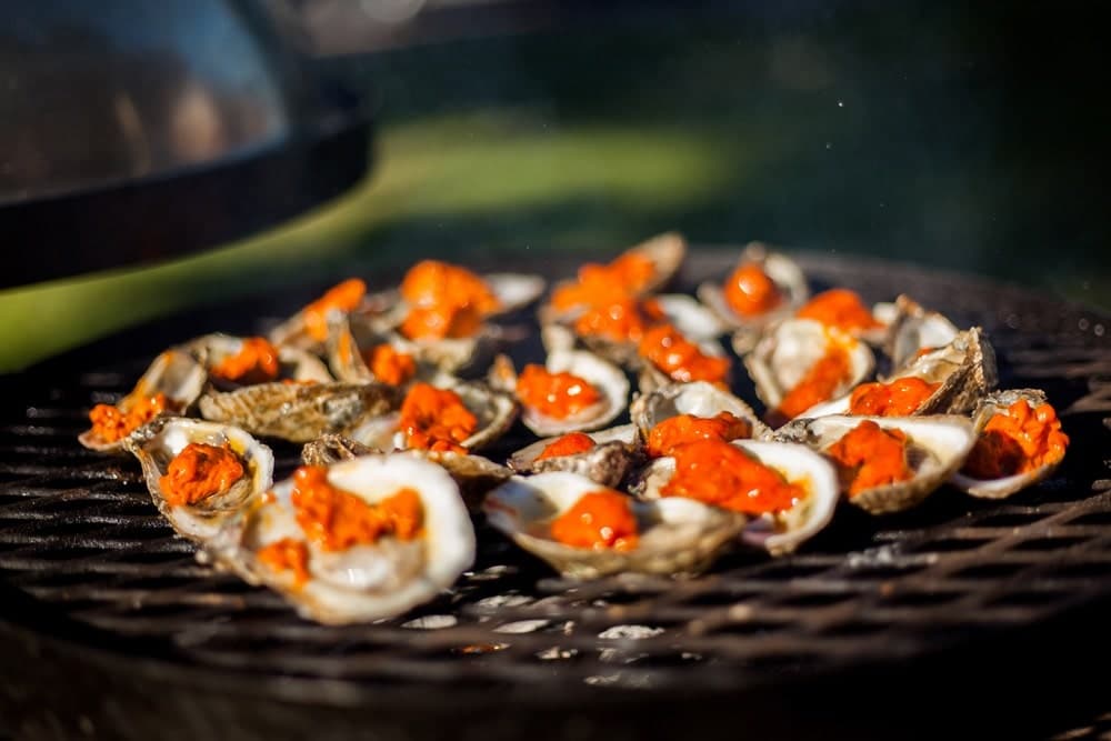 2018 Peat & Pearls Festival: scotch and oysters festival in Downtown Pensacola, Florida
