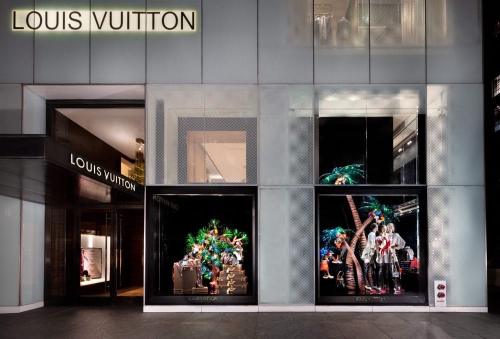 Louis Vuitton holiday window at Fifth Avenue and 57th Street, NYC, USA 2022  Stock Photo - Alamy