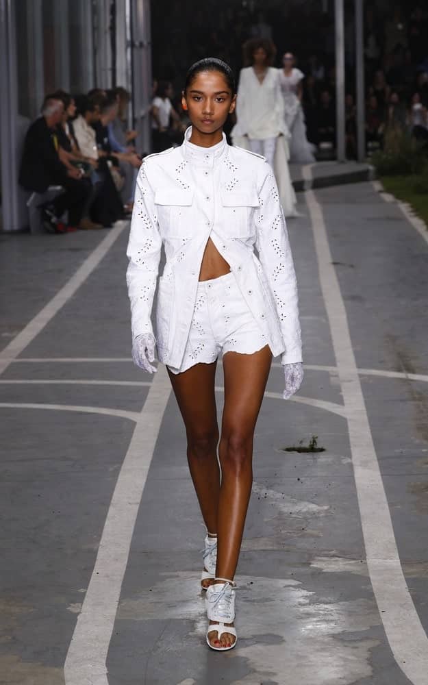 Off/White Fashion Show, Collection Ready To Wear Spring Summer 2019  presented during Paris Fashion Week 0007 – NOWFASHION