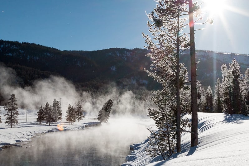 Scenic Safaris snowmobile tours in Yellowstone and Grand Teton National Parks