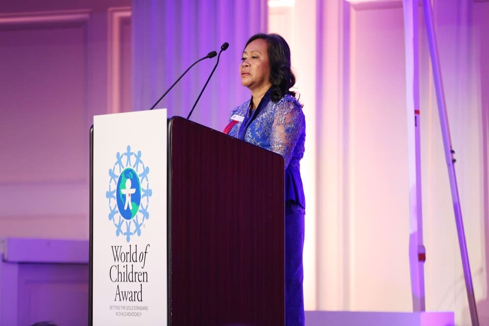 Honoree Ponheary Ly speaks on stage at the World of Children Awards Ceremony