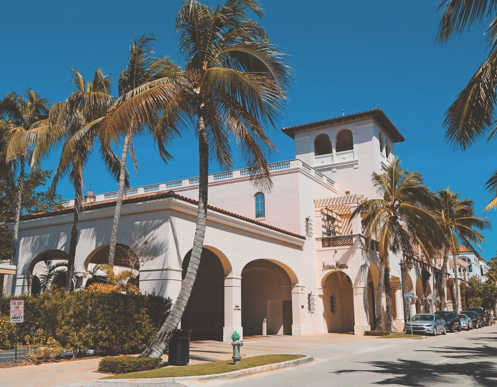 Palm Beach's Louis Vuitton store on Worth Avenue will remain open