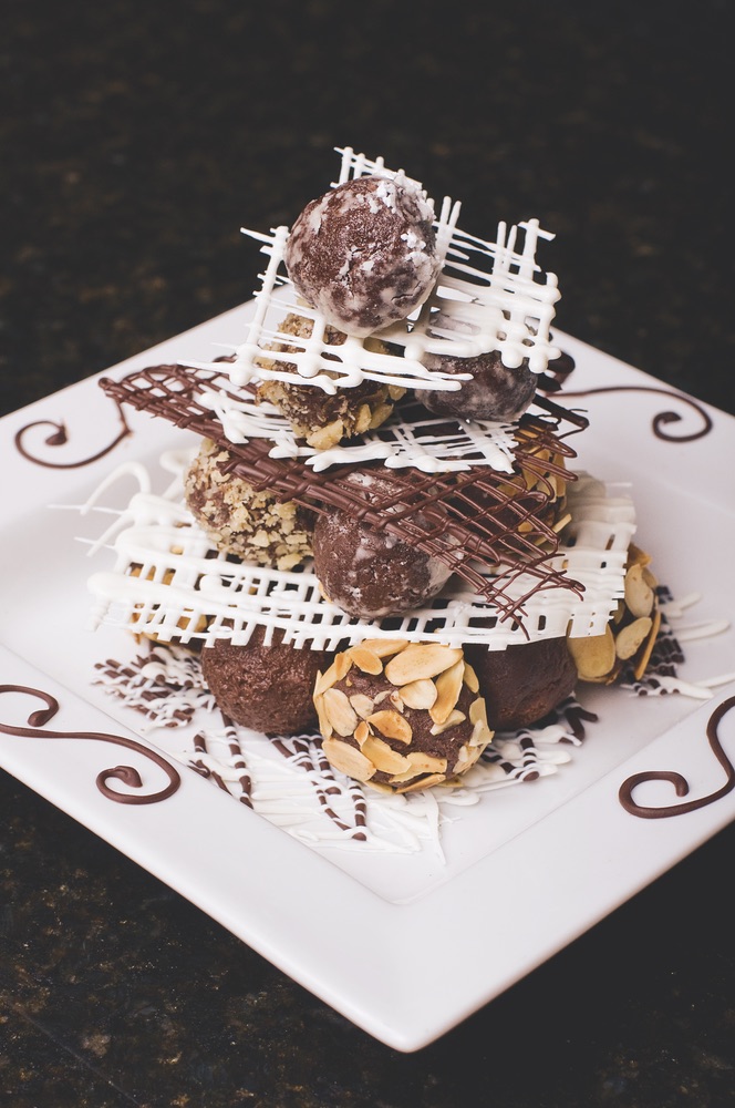 vie magazine la douceur de vivre holiday dessert recipe truffles firefly