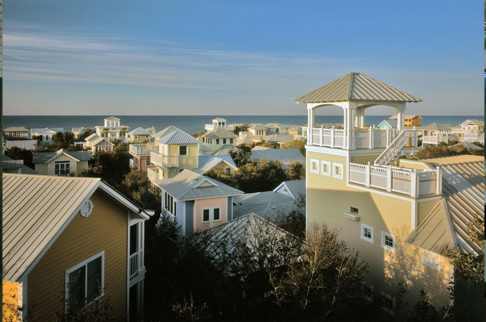 Vie Magazine Rediscovering America Seaside rooftop view