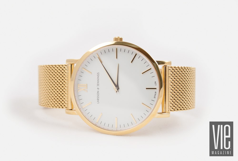 CM Gold cahin metal watch