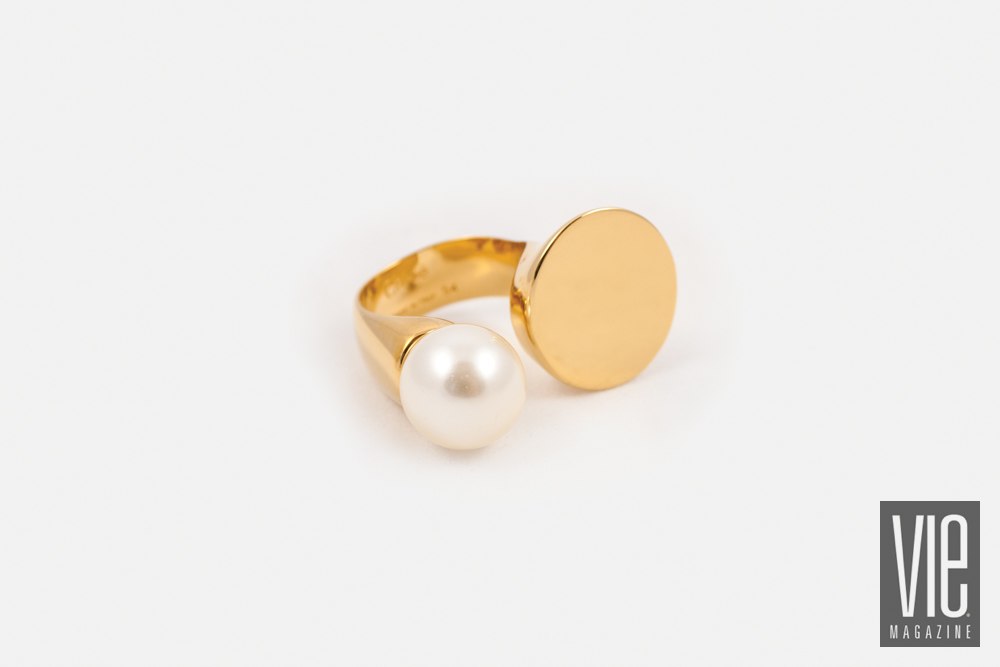 simulated pearl and golden brass disc ring 