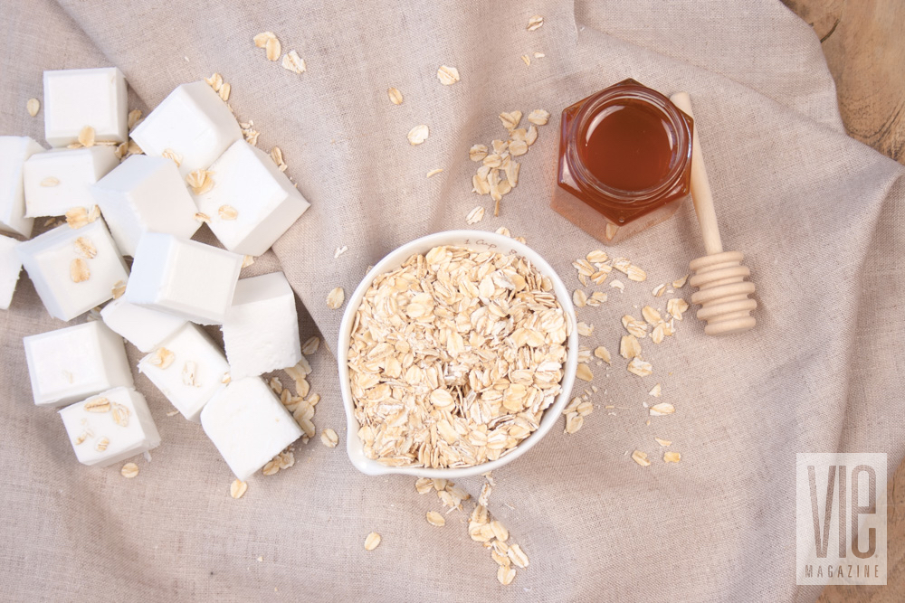 Oatmeal soap and honey diy 