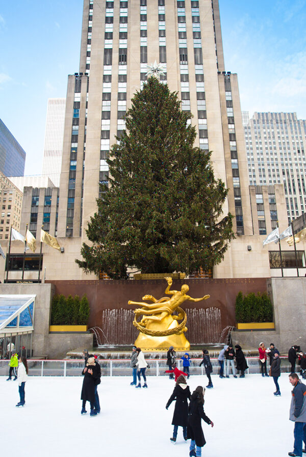 The Magic of Christmas in NYC - VIE Magazine