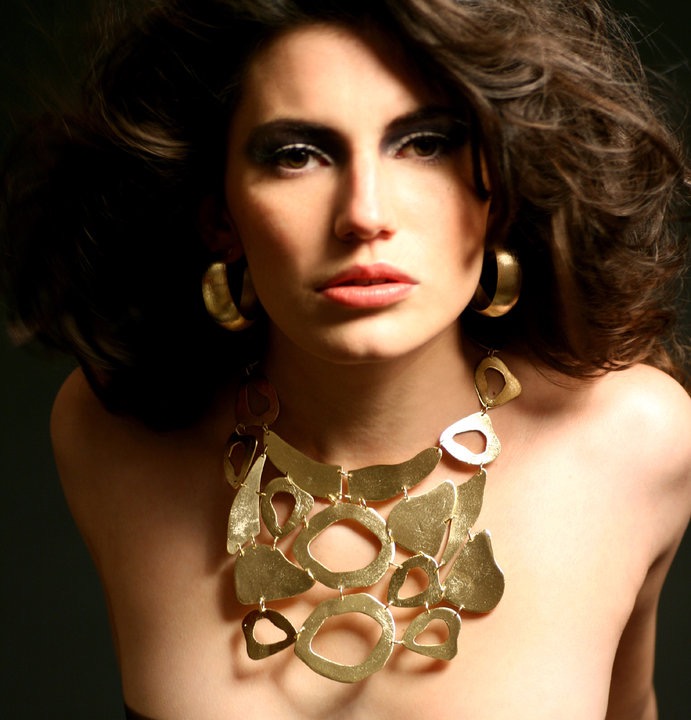 VIE Magazine Dreams Come True Claudia Lobao jewelry