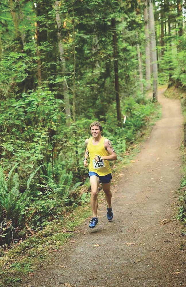 Elijah Hassertt ultramarathoner running