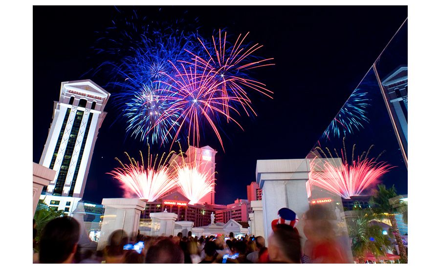 Las Vegas Fourth Of July Fireworks On Vegas Strip