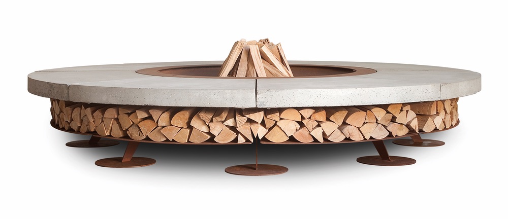 C'est La VIE Curated Collection Enchanted Garden Party Boxhill Hercules Fire Pit