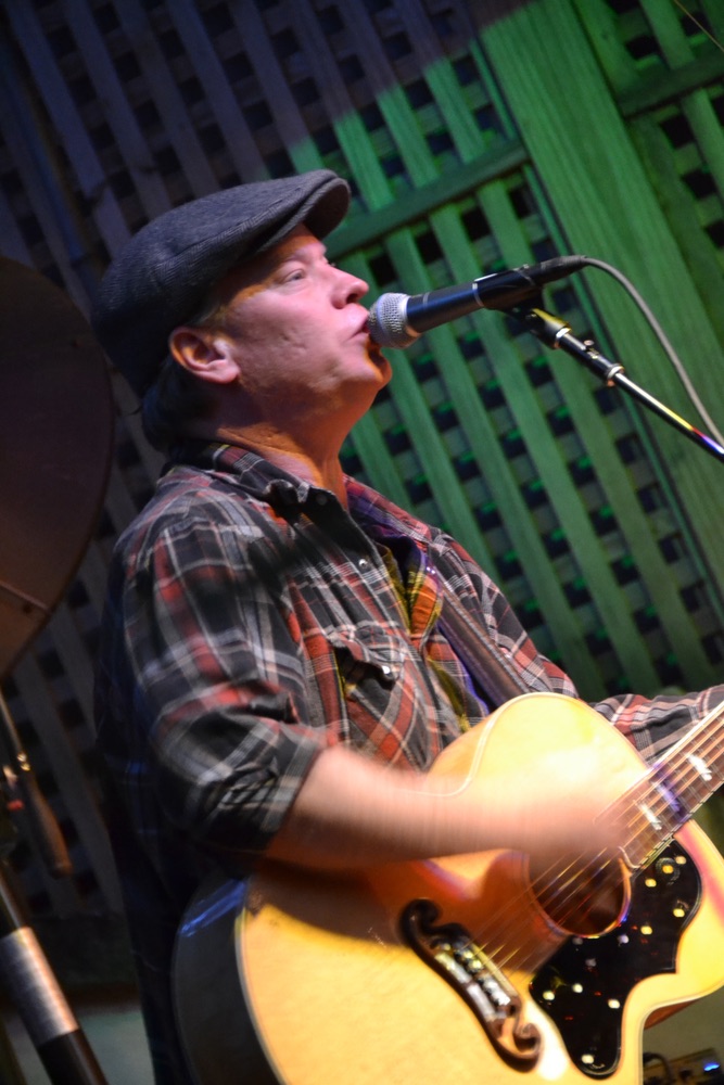 Shawn Mullins performs at 2015 30A Songwriters Festival
