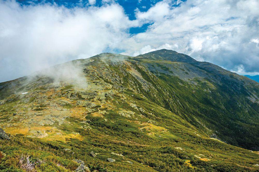 Gorgeous mountains of New Hampshire green mountain white mountain 