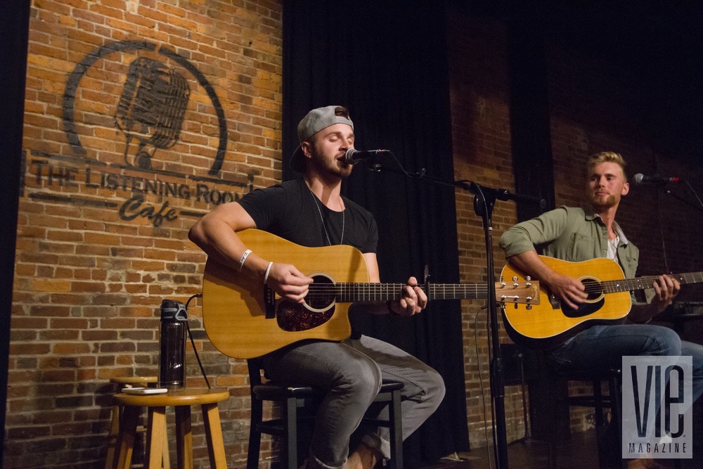 Will Bundy and Stephen Ellrod performing at VIE Magazine's "Stories with Heart and Soul" tour at the Listening Room Cafe in Nashville, Tennessee