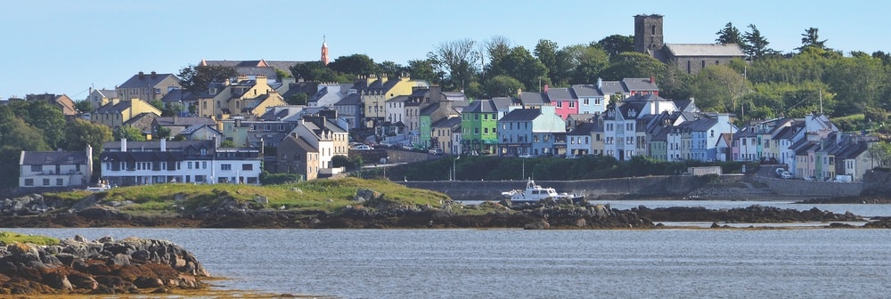 Connemara Life, Roundstone, harbor