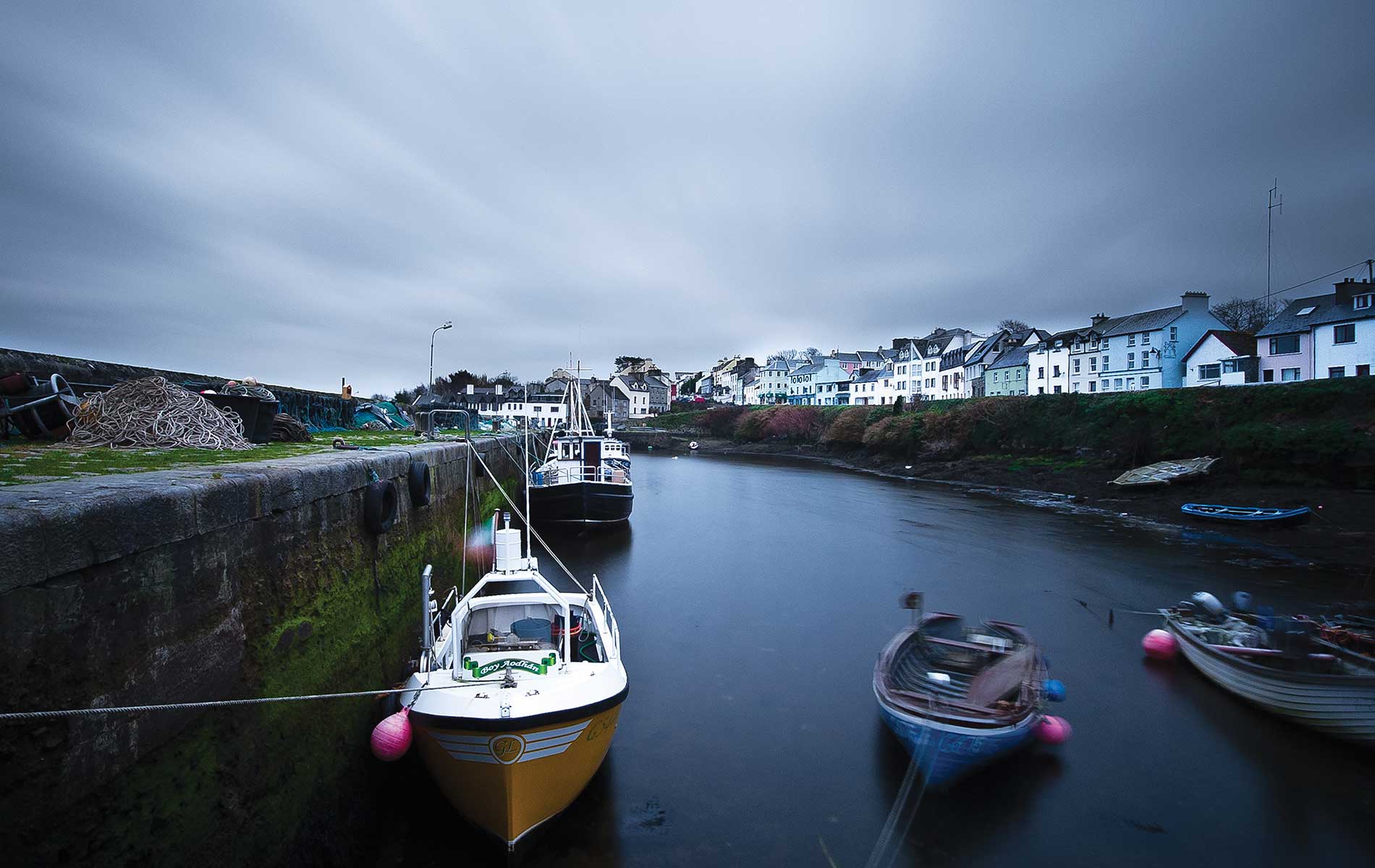 Connemara Life, Roundstone, harbor, boats