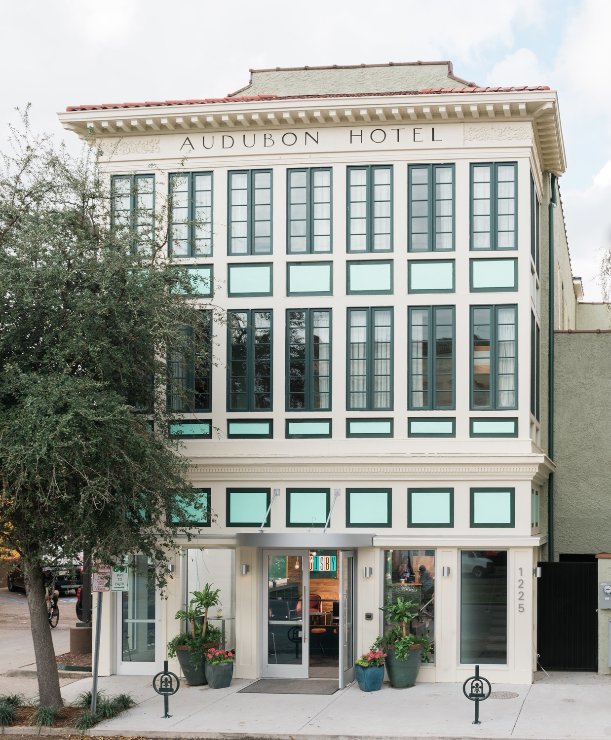 The Quisby New Orleans hostel