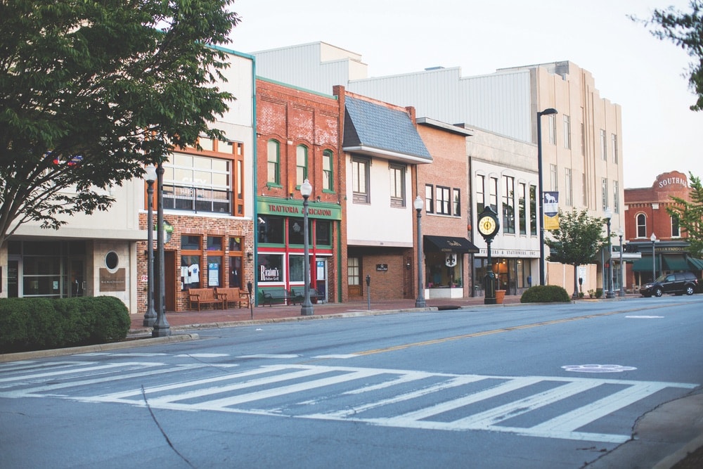 Florence, Alabama; downtown Florence; Court Street