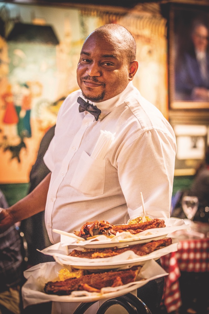 Check out Rendezvous and sink your teeth into some Southern comfort food! VIE Magazine March 2018