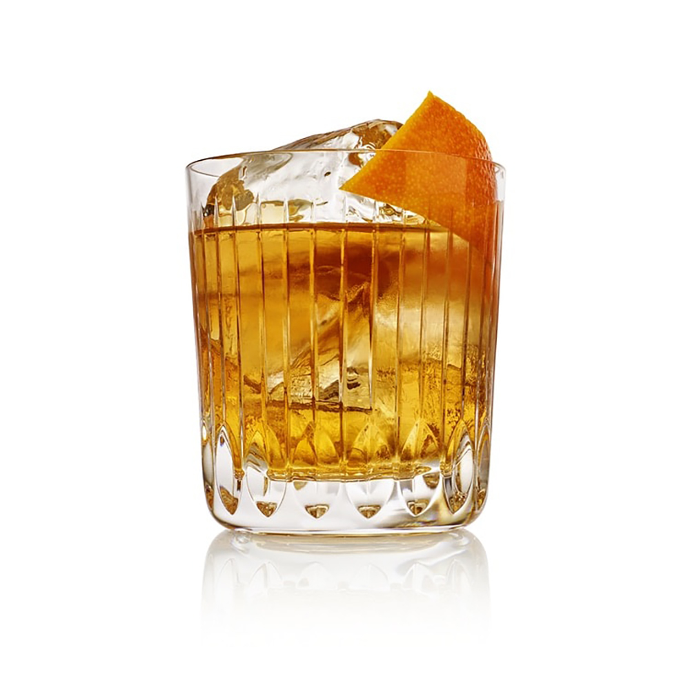 Single Old-Fashioned cocktail