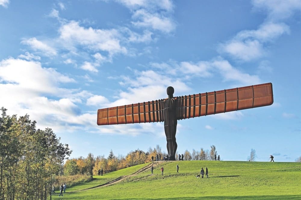 Antony Gormley’s Angel of the North, in Newcastle, Tyneside | Photo by Peter is Shaw 1991 / Shutterstock