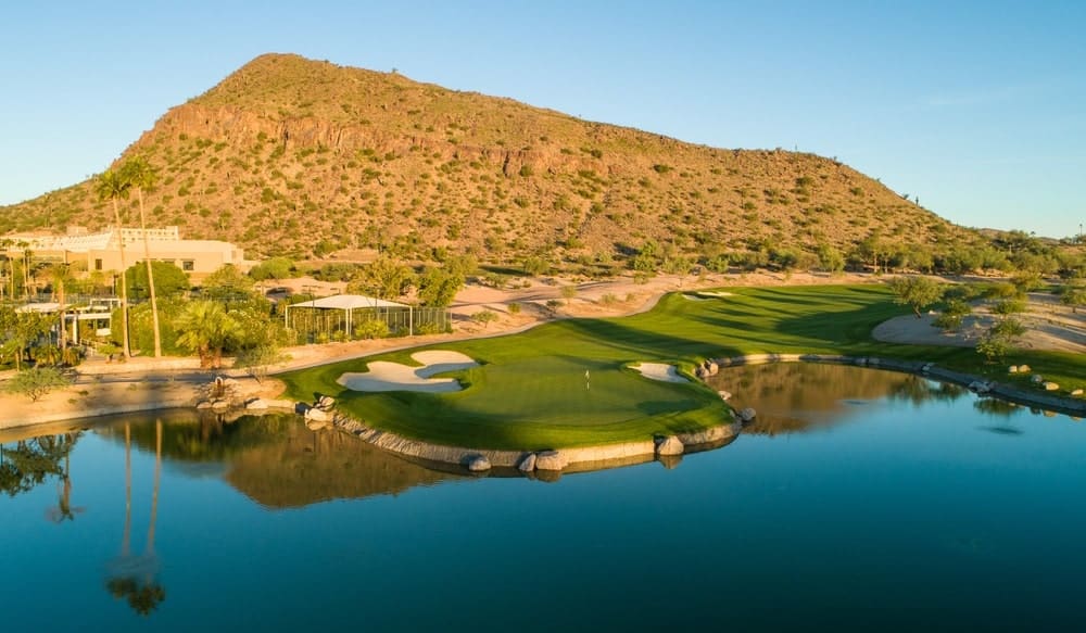 The Phoenician Golf Club’s recent renovations and beautiful resort surroundings make it a great destination for a girls’ trip or couple’s getaway. | Photo courtesy of Luxury Collection