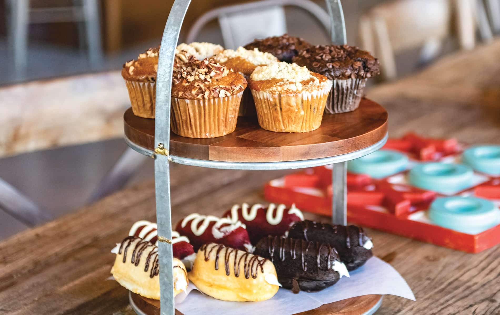 Decadent Coffee and Dessert Bar is a community café concept by Buttercream Dreams Hospitality Group, the team behind global cupcake phenomenon Smallcakes.