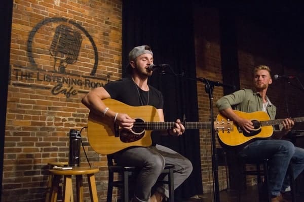 VIE Magazine Stories with Heart and Soul, Nashville Tennessee, The Listening Room Cafe, Stephen Ellrod, Will Bundy, Visit Music City