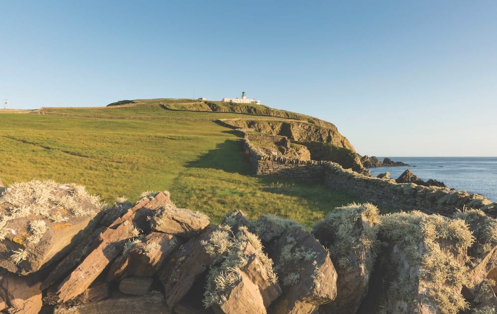 Sumburgh Head Lighthouse, shetland travel guide, visit scotland
