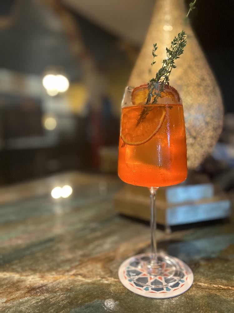 cocktail, aperol, rose thyme aperol spritz, casa monica