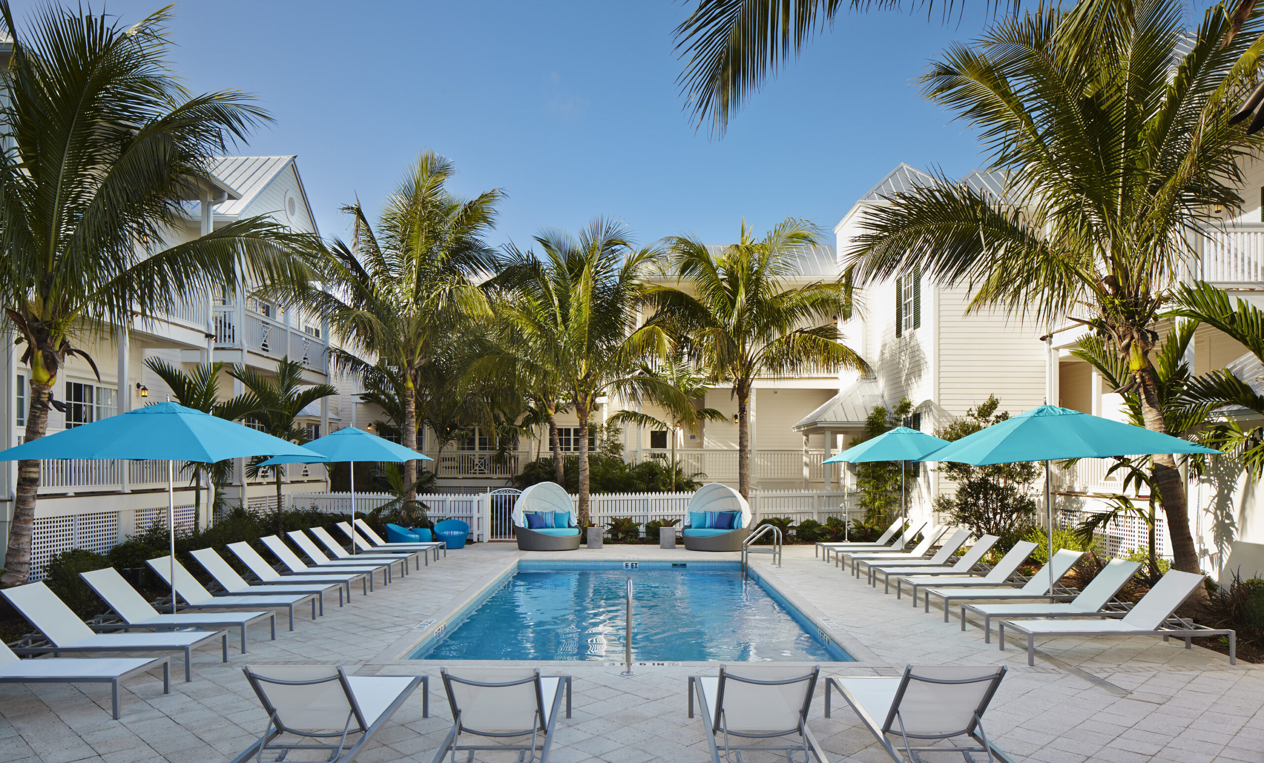 Hotels, Hotel Pools
